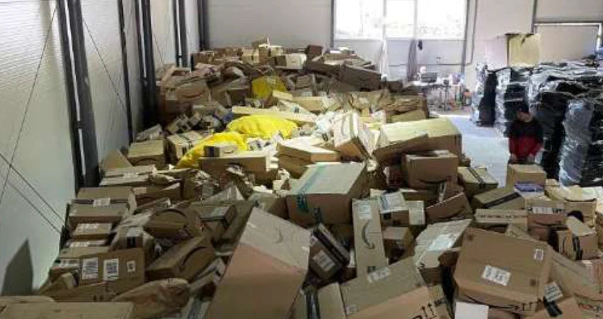 Caja lotes devoluciones / por valor de más de 220€ (Hasta 20 artículos nuevos)